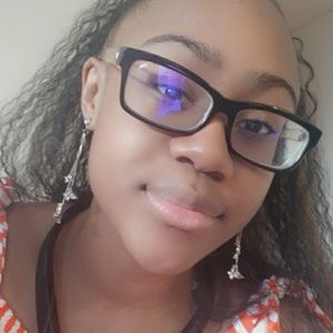 Meet your Posher, Ashlyn